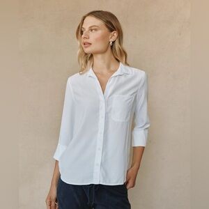 Bella Dahl effortless shirt tail button down shirt